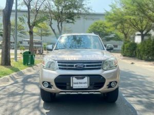 Xe Ford Everest 2.5L 4x2 AT 2014