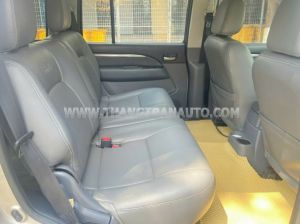 Xe Ford Everest 2.5L 4x2 AT 2014