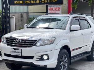 Xe Toyota Fortuner TRD Sportivo 4x2 AT 2016