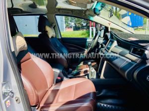 Xe Toyota Innova 2.0E 2019