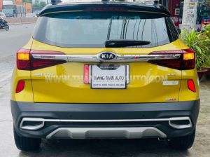 Xe Kia Seltos Luxury 1.4 AT 2020