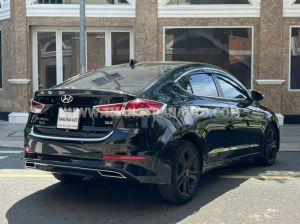 Xe Hyundai Elantra 2.0 AT 2018