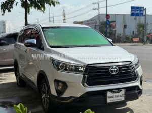 Xe Toyota Innova Venturer 2.0 AT 2022